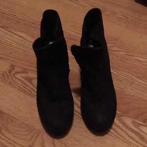 Steve Madden Booties *LAST CHANCE*